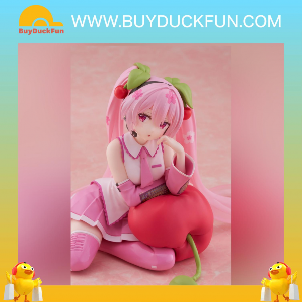 Taito Hatsune Miku 櫻未來 Desktop Cute Figure (Cherry Cushion Ver.)